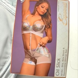 Exposed Oil Slick Boy Shorts, Bra, and removable Stirrup Set. NWT Sz L